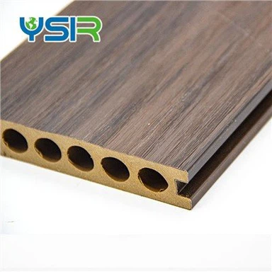 Decking in WPC per esterni